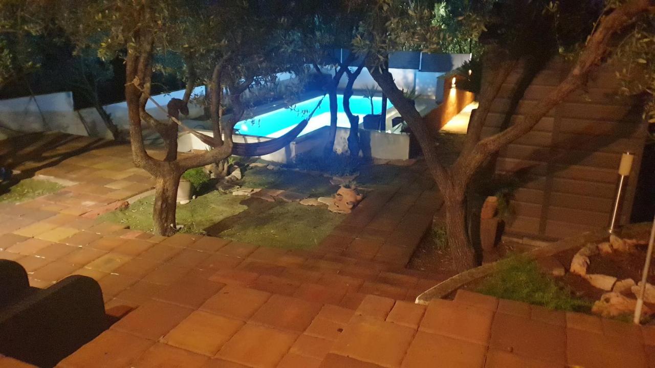 Villa House Oliva With Private Pool And Large Garden à Stari Grad  Extérieur photo