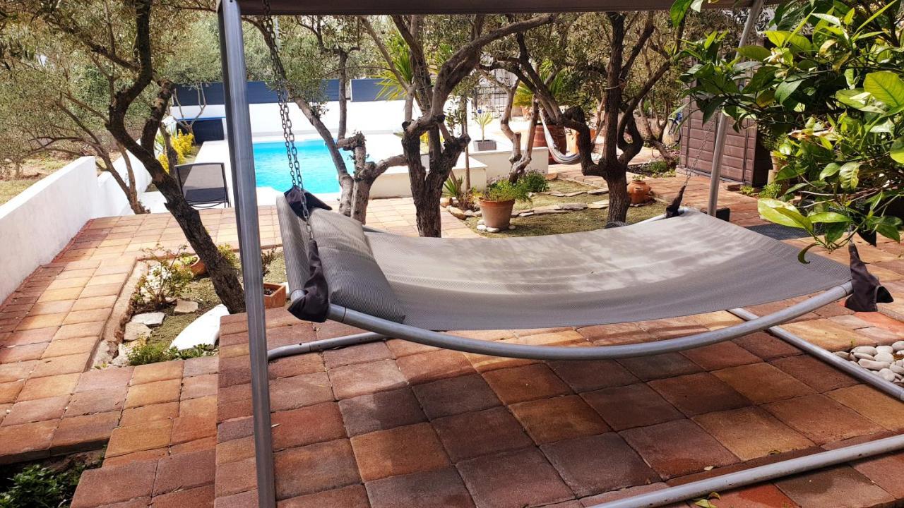Villa House Oliva With Private Pool And Large Garden à Stari Grad  Extérieur photo
